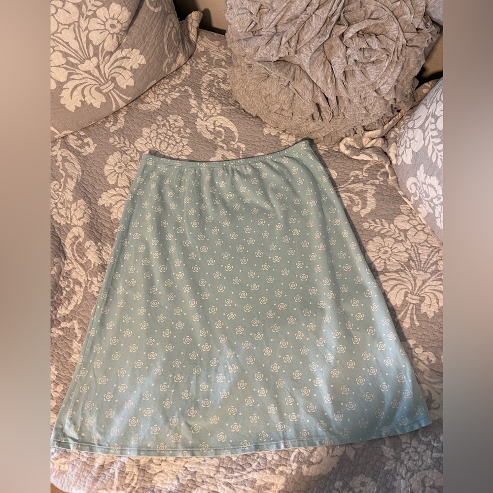 Lands' End Light Blue Floral A-Line Skirt, size M
